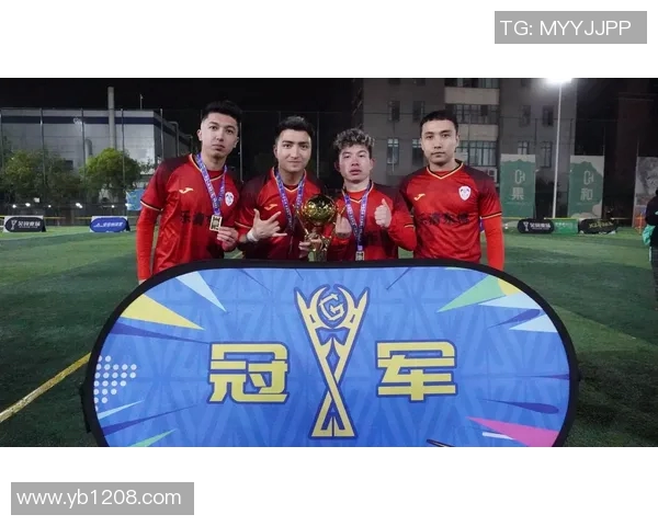 杭州足球队荣登全国耐力排行榜第三名展现卓越实力 杭州足球队荣登全国耐力排行榜第三名展现卓越实力